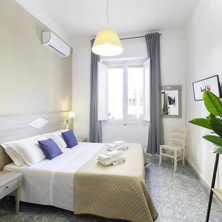 Kalie Rooms Guest House كالياري المظهر الخارجي الصورة