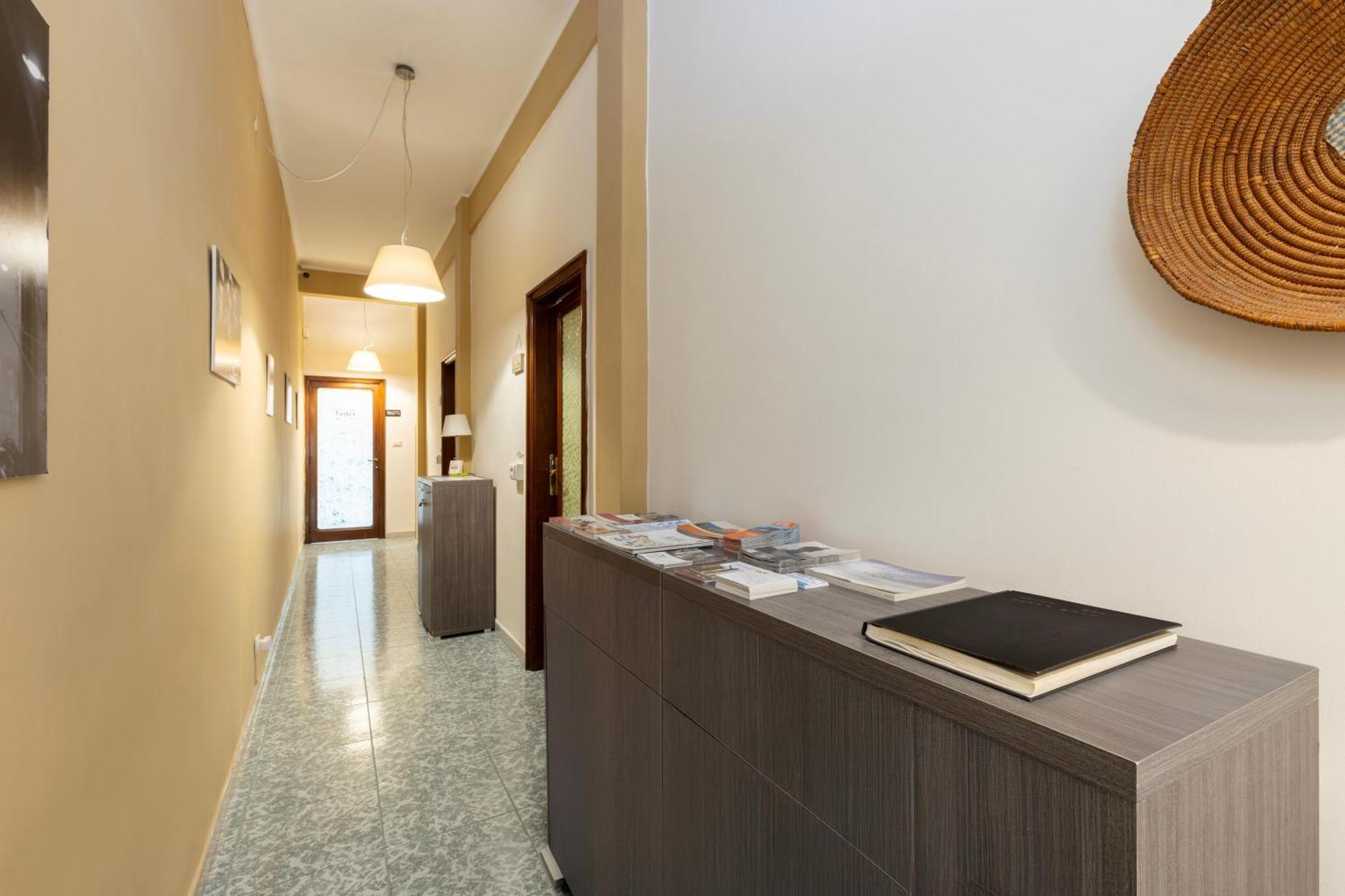 Kalie Rooms Guest House كالياري المظهر الخارجي الصورة