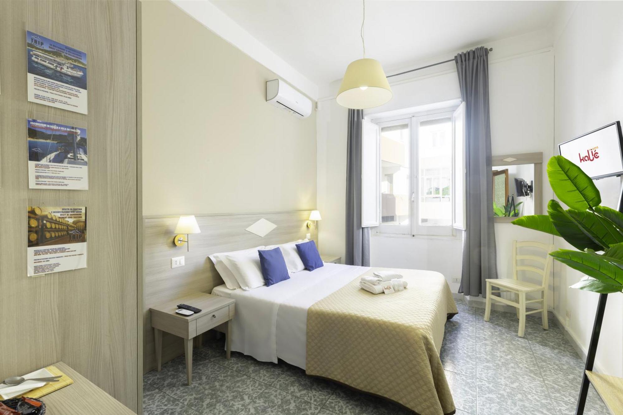 Kalie Rooms Guest House كالياري المظهر الخارجي الصورة