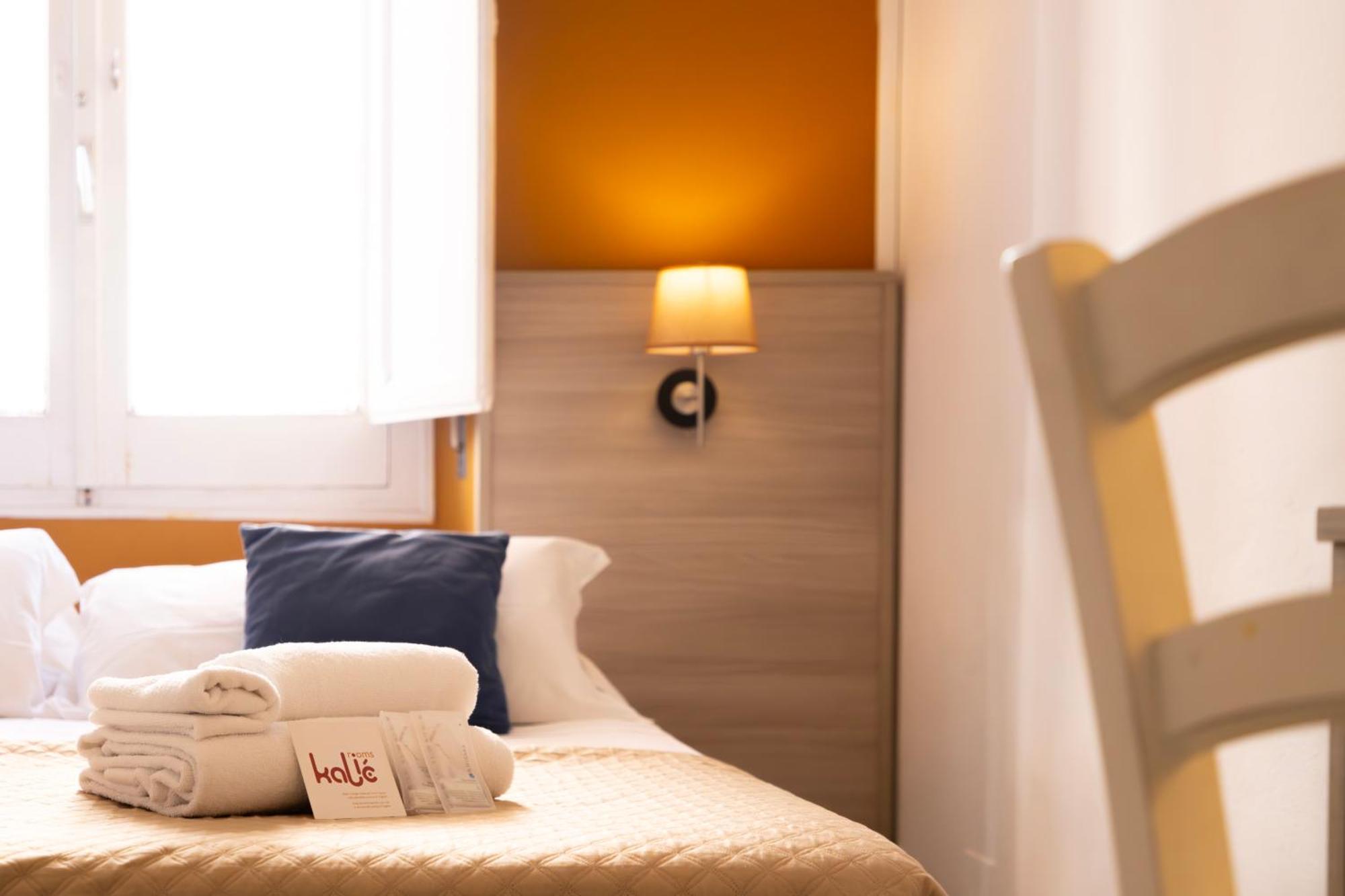 Kalie Rooms Guest House كالياري المظهر الخارجي الصورة